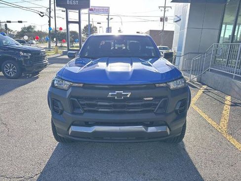 New 2026 Chevrolet Colorado Trail Boss AWD/4WD image 2