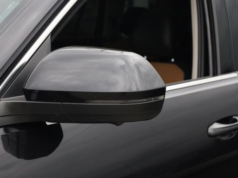 Used 2019 Volkswagen Atlas SEL Premium image 15