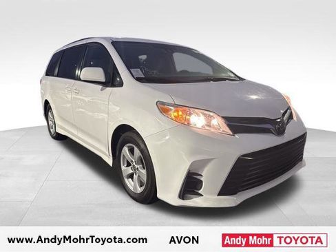 Certified 2020 Toyota Sienna LE image 1