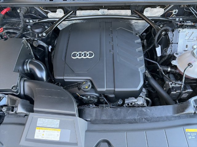 Used 2023 Audi Q5 2.0T Premium Plus AWD/4WD image 31