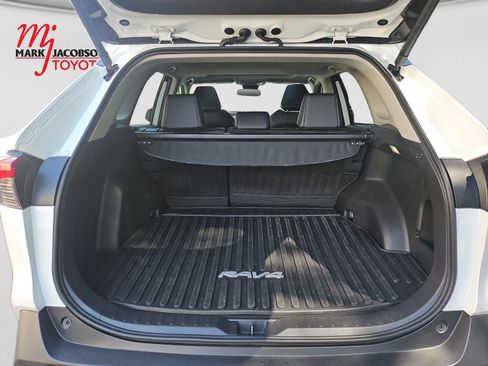 Used 2025 Toyota RAV4 XLE Premium FWD image 19