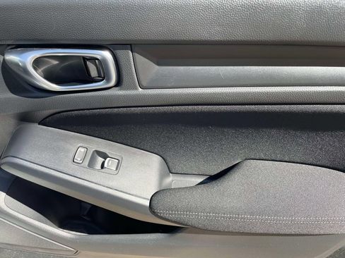 Used 2024 Honda Civic Sport image 9