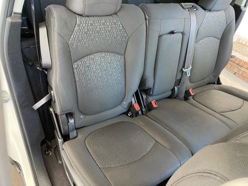 Used 2010 GMC Acadia SL w/ Preferred Package image 35