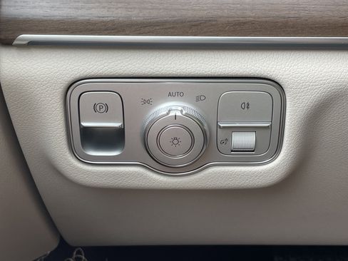 New 2026 Mercedes-Benz GLE 350 4MATIC image 21