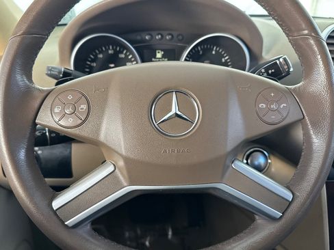 Used 2009 Mercedes-Benz ML 550 4MATIC image 17