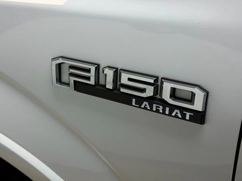 Used 2017 Ford F150 Lariat image 10