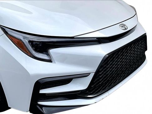 Certified 2025 Toyota Corolla SE w/ Convenience Package FWD image 29