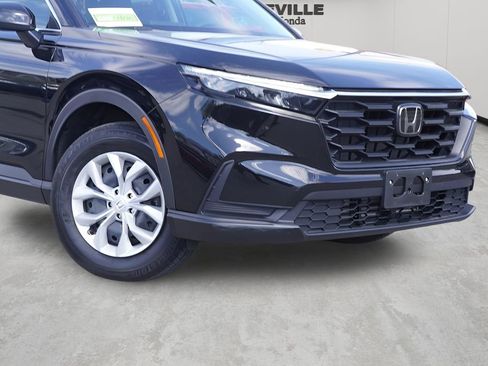 Used 2025 Honda CR-V LX image 2