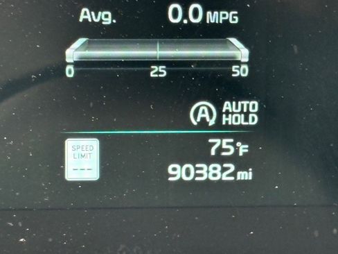 Used 2023 Kia Sportage EX FWD image 9