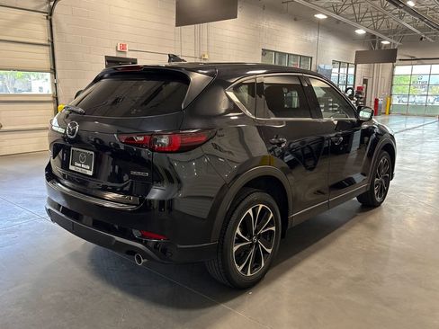 Used 2022 MAZDA CX-5 AWD 2.5 S w/ Premium Package image 4