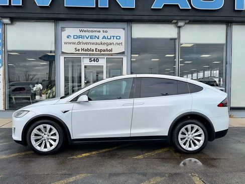 Used 2018 Tesla Model X 100D image 34
