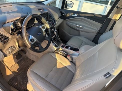 Used 2016 Ford C-MAX SEL w/ Equipment Group 303A image 10
