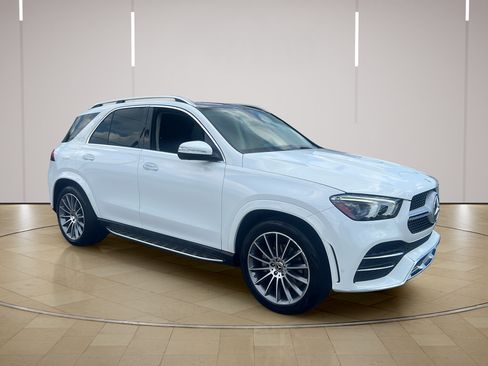 Used 2022 Mercedes-Benz GLE 350 4MATIC image 9