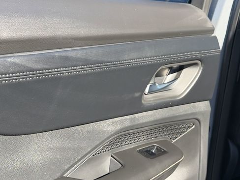 Certified 2023 Nissan Ariya AWD image 29