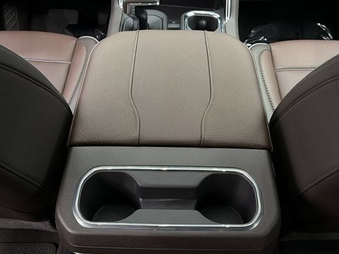 Used 2026 GMC Sierra 1500 Denali AWD/4WD image 38