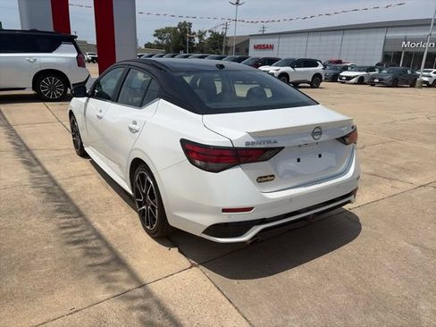 Used 2024 Nissan Sentra SR FWD image 4