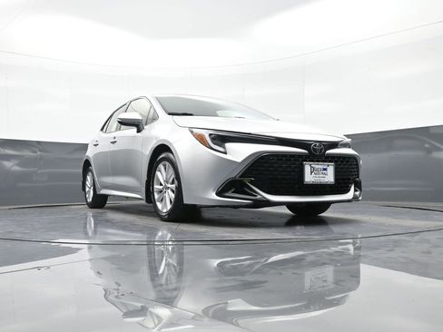 Certified 2023 Toyota Corolla SE image 27