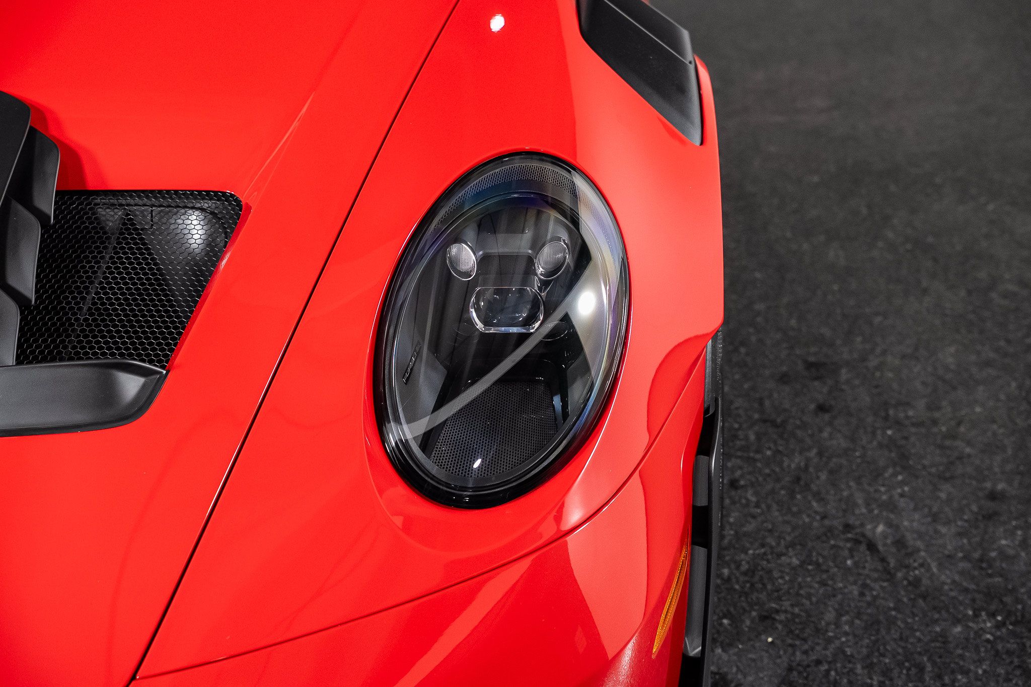 Used 2025 Porsche 911 GT3 RS RWD image 8