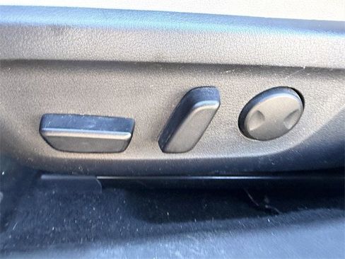 Used 2019 MAZDA MAZDA3 Sedan image 21