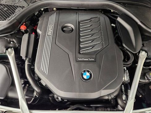 Used 2025 BMW 840i w/ M Sport Professional Package image 32