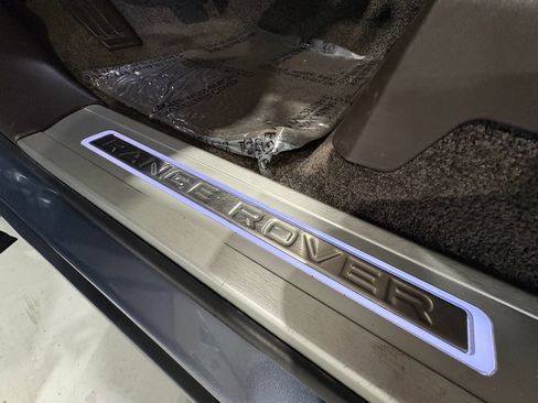 Used 2022 Land Rover Range Rover Westminster Edition AWD/4WD image 39