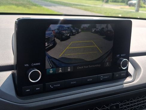 Used 2024 Honda Accord EX image 18