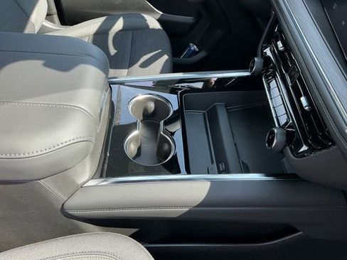 New 2026 Chevrolet Tahoe LS image 31