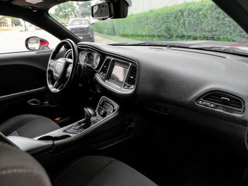 Used 2021 Dodge Challenger R/T image 13