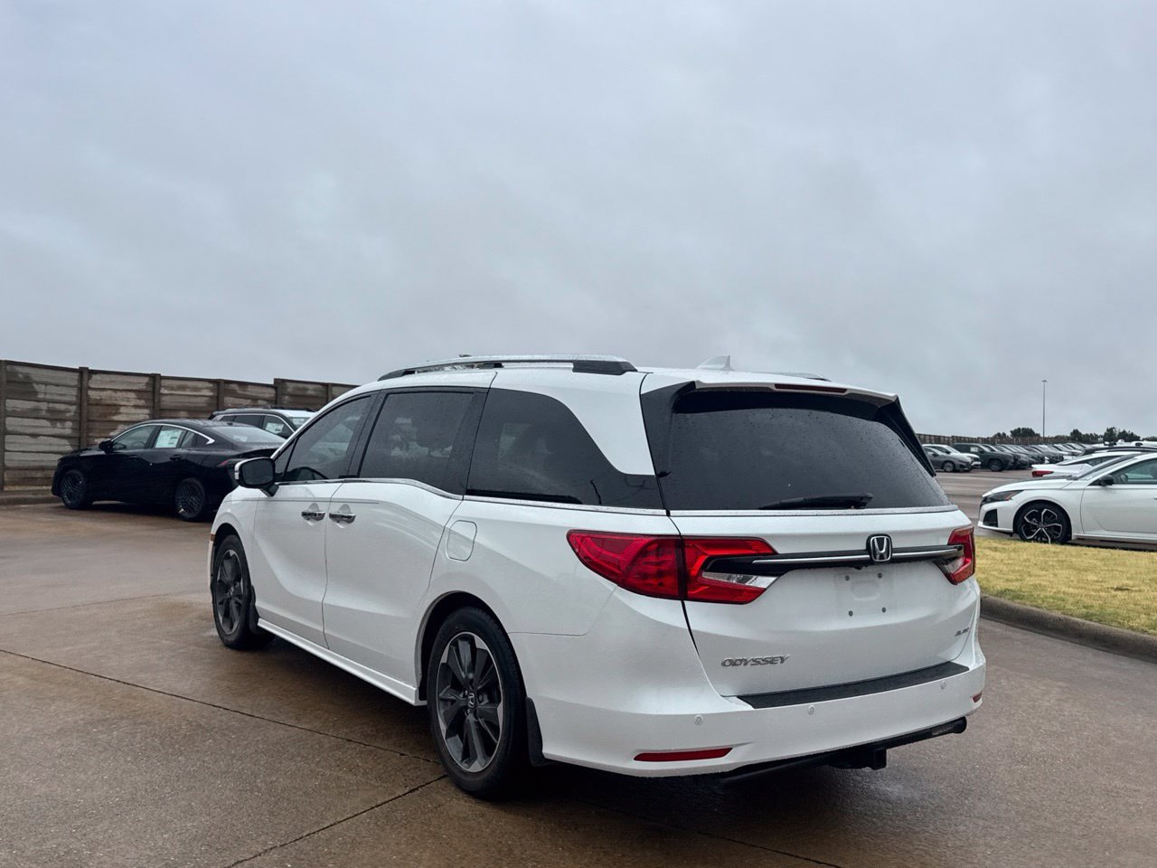 Used 2022 Honda Odyssey Elite image 17