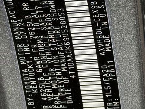 Certified 2025 Toyota Camry SE FWD image 10