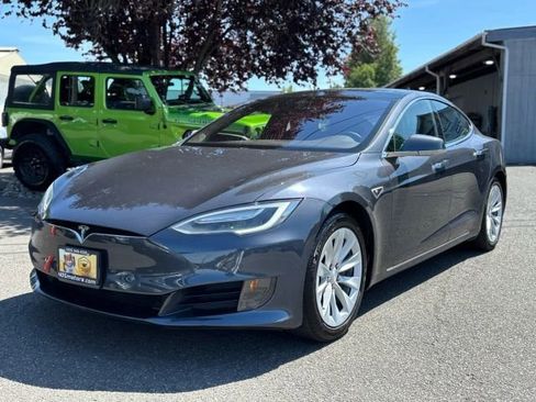 Used 2016 Tesla Model S 75 image 3