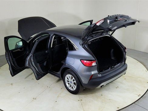 Used 2022 Ford Escape SE w/ Convenience Package image 26