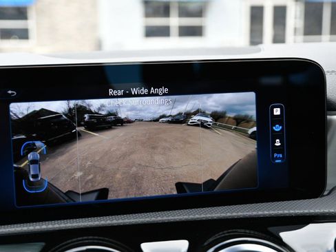 Used 2025 Mercedes-Benz CLA 250 4MATIC image 14