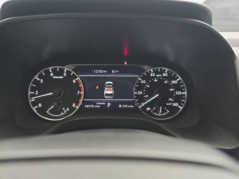 Used 2025 Nissan Rogue SV w/ SV Premium Package FWD image 19
