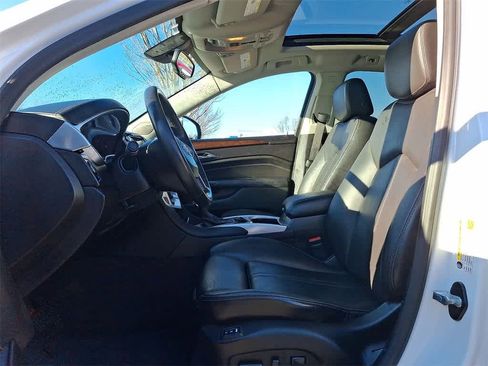 Used 2014 Cadillac SRX Luxury w/ Driver Awareness Package image 11