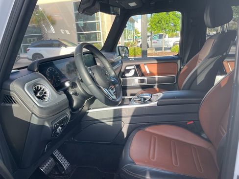Used 2022 Mercedes-Benz G 550 image 8