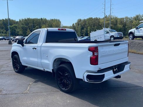 Used 2024 Chevrolet Silverado 1500 W/T w/ WT Value Package AWD/4WD image 3