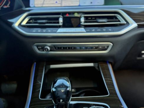 Used 2021 BMW X5 xDrive40i w/ Premium Package 2 AWD/4WD image 15