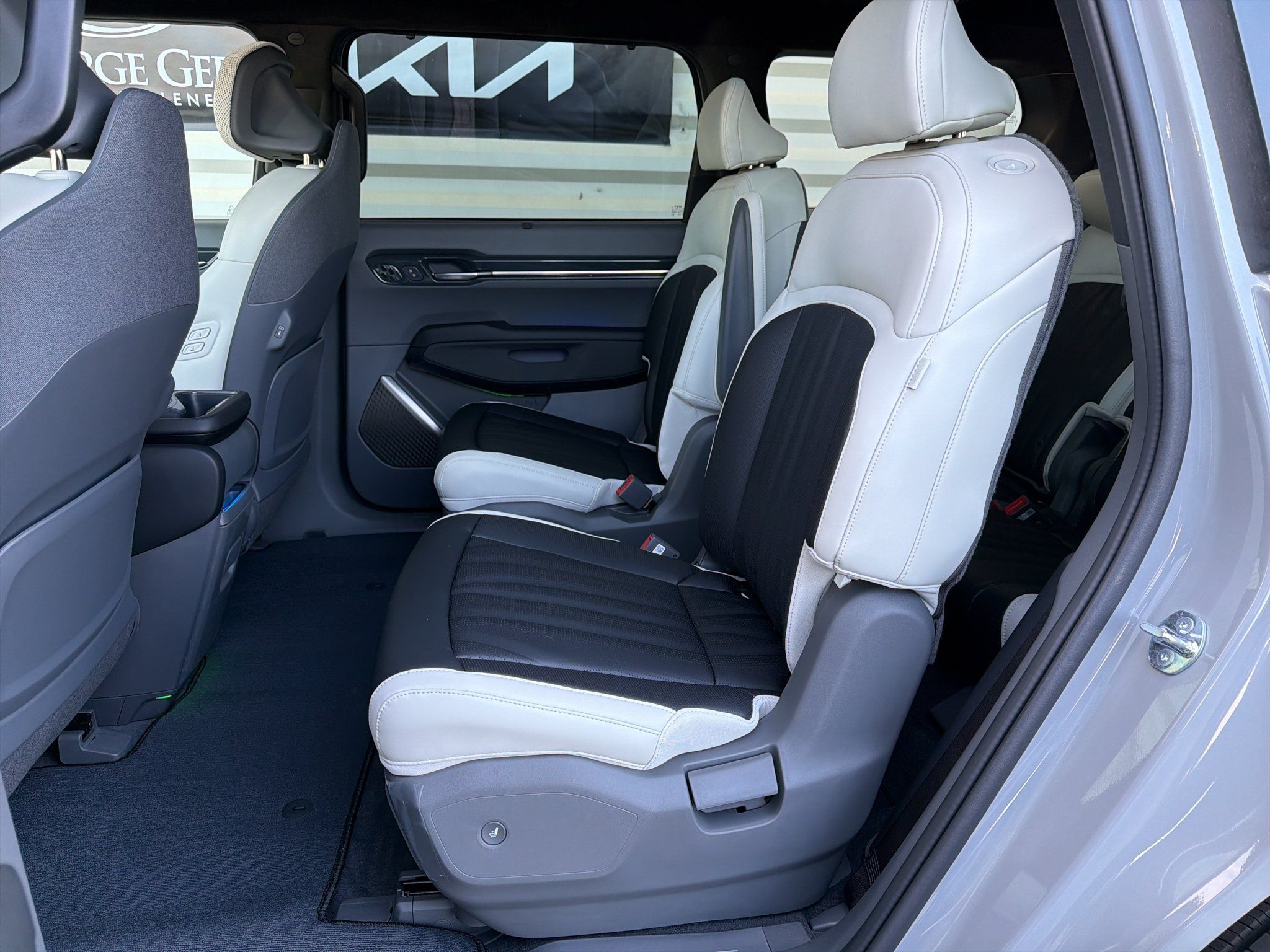 New 2026 Kia EV9 GT-Line AWD/4WD image 12