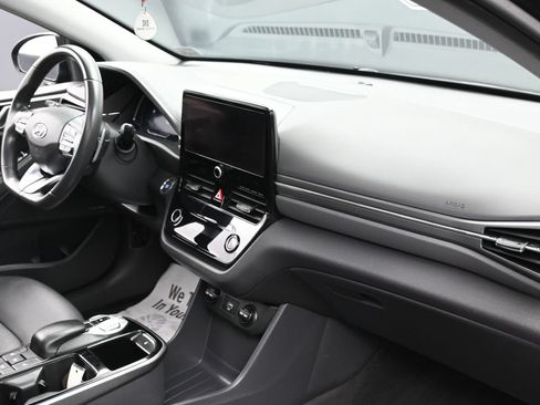 Used 2021 Hyundai Ioniq Limited FWD image 32