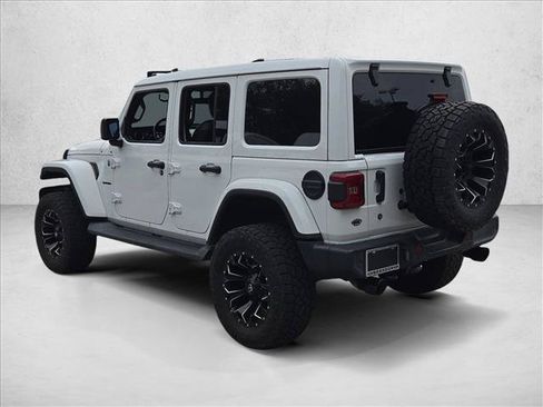 Used 2020 Jeep Wrangler Unlimited Sahara AWD/4WD image 7