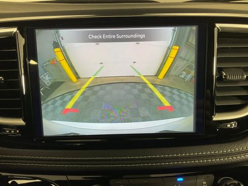 New 2026 Chrysler Pacifica Select image 13