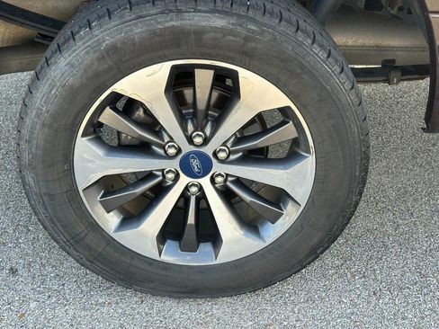 Used 2019 Ford F150 XL w/ Equipment Group 101A Mid image 7