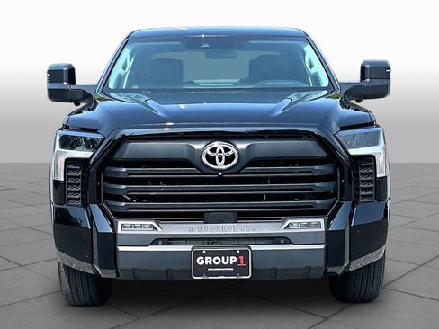 Used 2023 Toyota Tundra SR5 w/ SR5 Premium Package AWD/4WD image 4