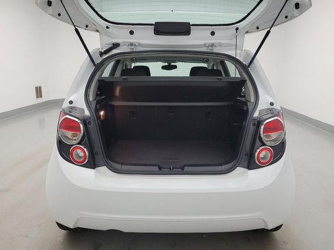 Used 2016 Chevrolet Sonic LT FWD image 29