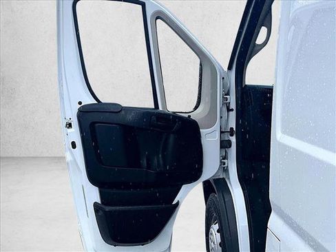 Used 2018 RAM ProMaster 1500 image 16