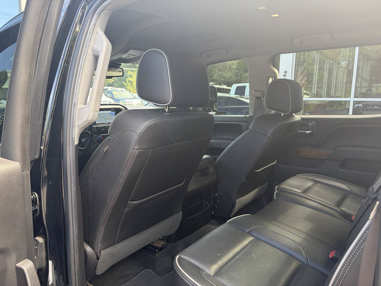 Used 2017 Chevrolet Silverado 2500 High Country w/ Duramax Plus Package AWD/4WD image 43