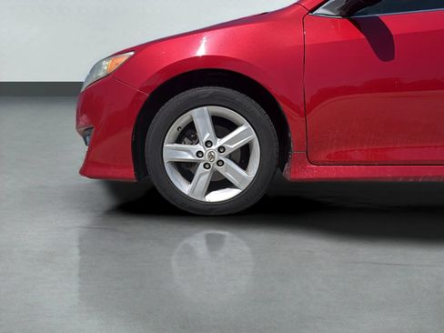 Used 2012 Toyota Camry SE FWD image 27