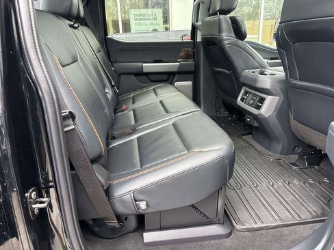 Used 2026 Ford F350 Lariat w/ Lariat Ultimate Package AWD/4WD image 16
