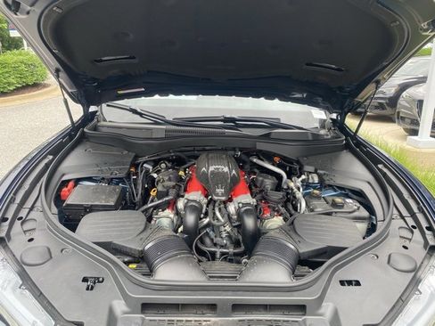 New 2024 Maserati Levante Trofeo image 10